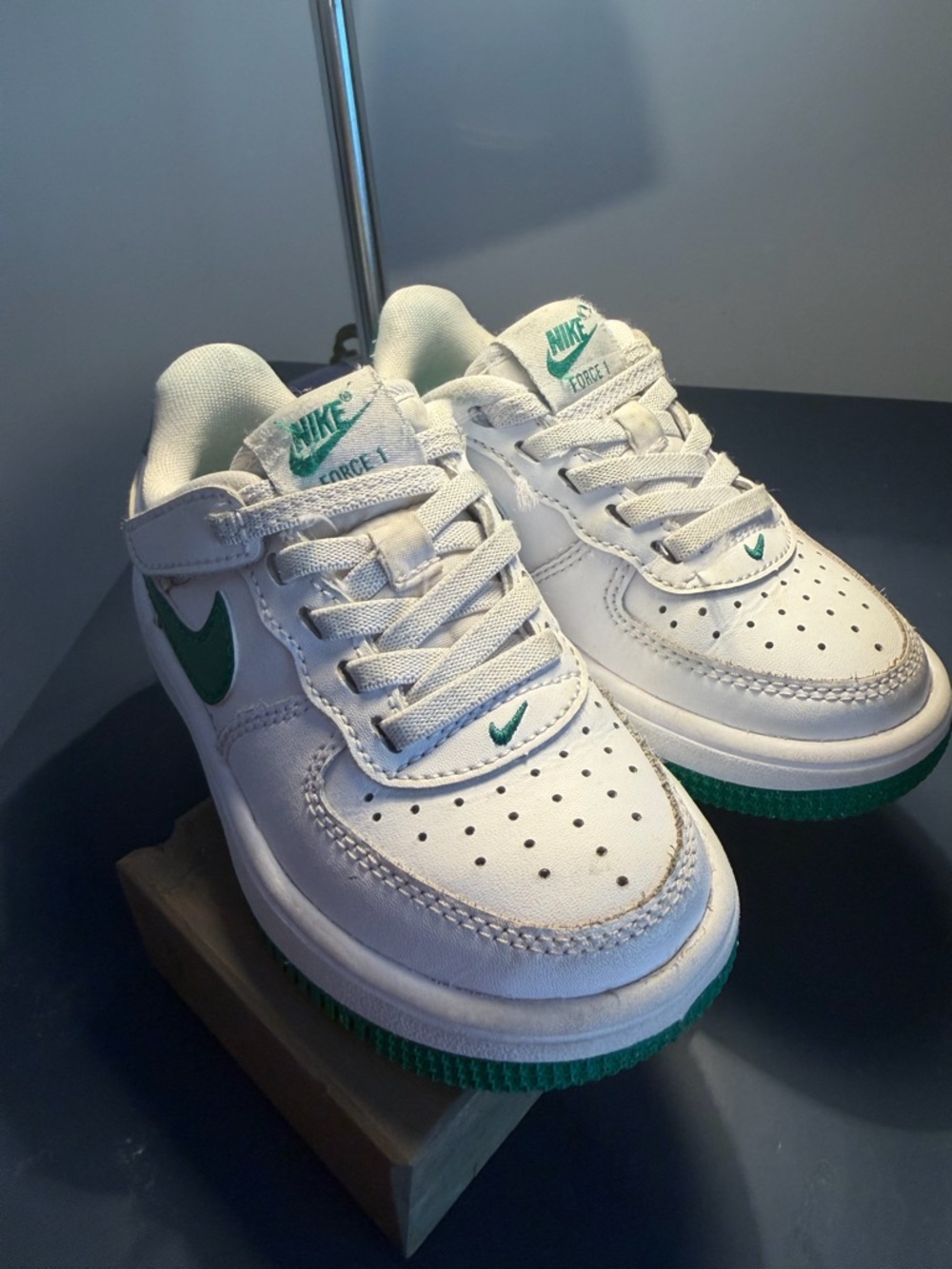 Nike White Low-Top Sneakers with Green Accents